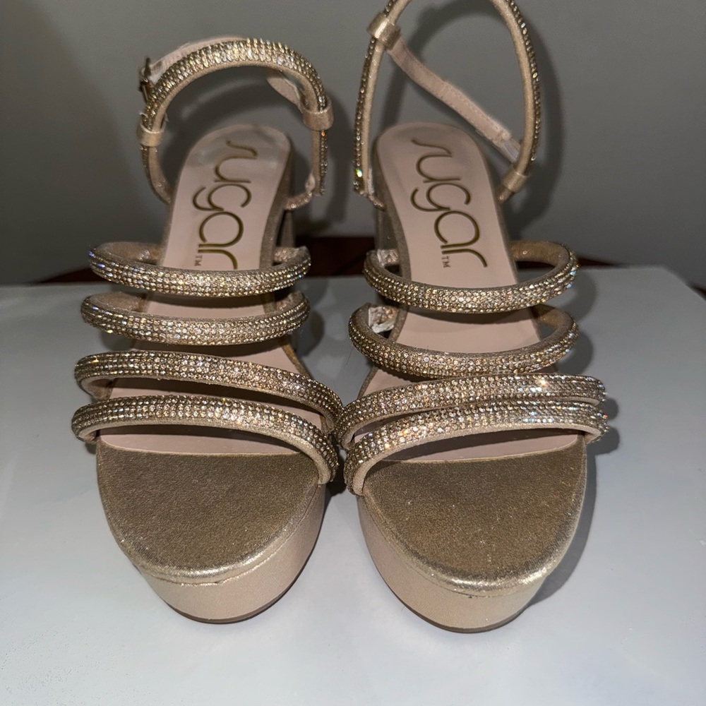 Sugar Women's Gold Strappy Sandals